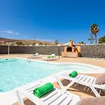 Villa Blanca